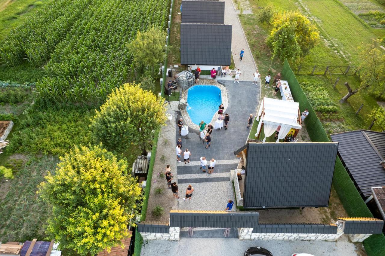 Resort La Familia Bihać Eksteriør bilde