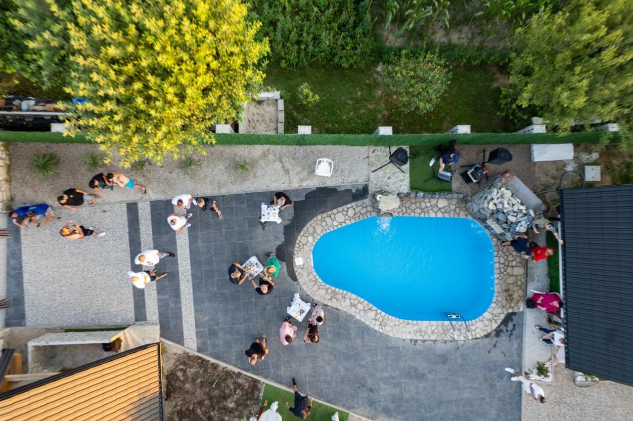 Resort La Familia Bihać Eksteriør bilde