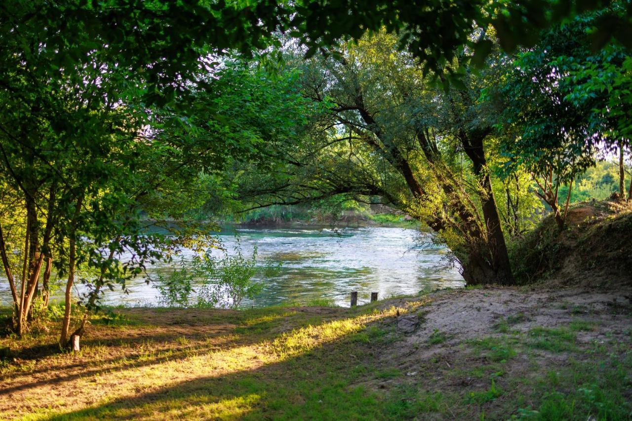 Resort La Familia Bihać Eksteriør bilde